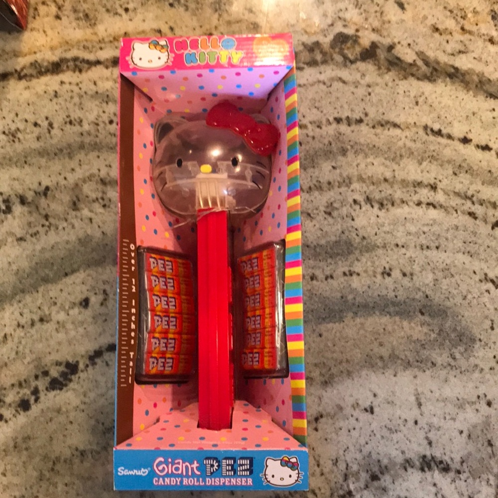 Hello Kitty Giant pez in box